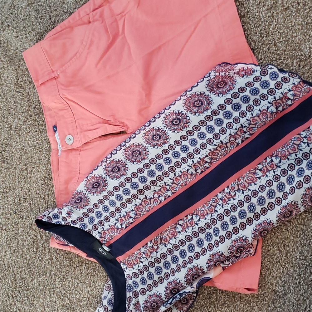 Bandolino shorts 14 AGB top Med